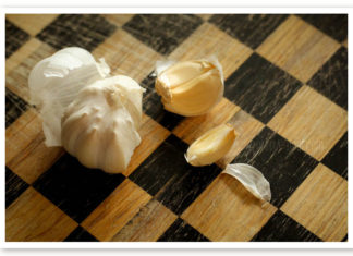 Never Throw Away The Garlic Skins, Make These Amazing Remedies